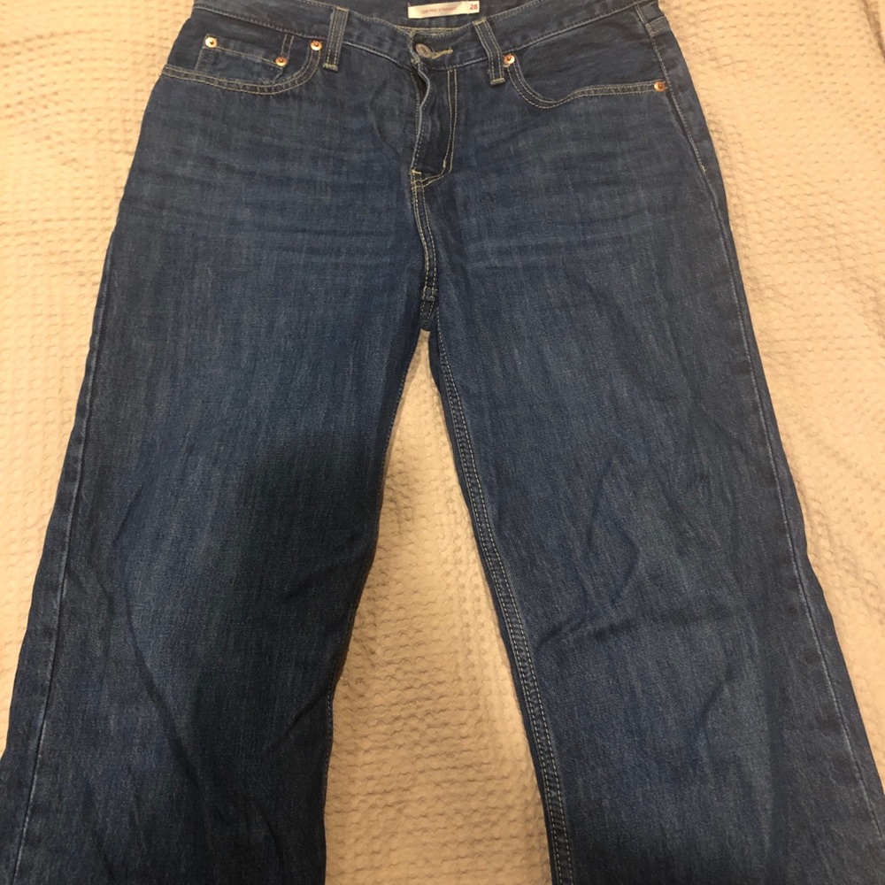 Levi's Low Pro Straight Leg in sz 28